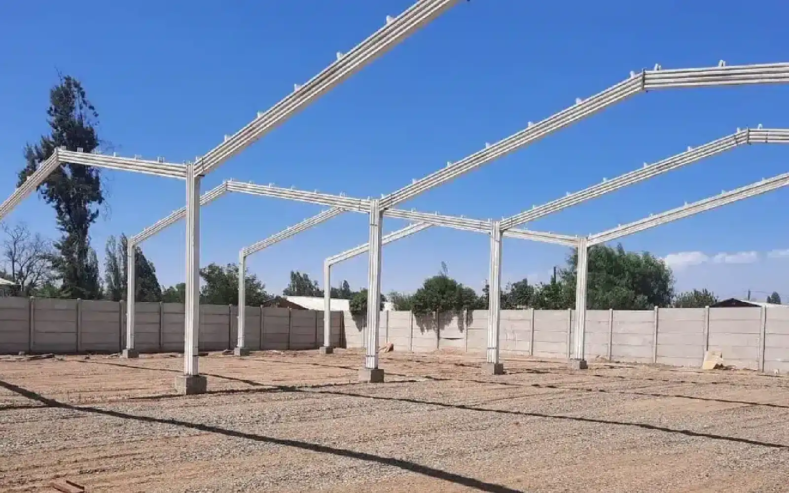 Obra Lampa: Reparación y Reforzamiento de Estructura Metálica Tubest